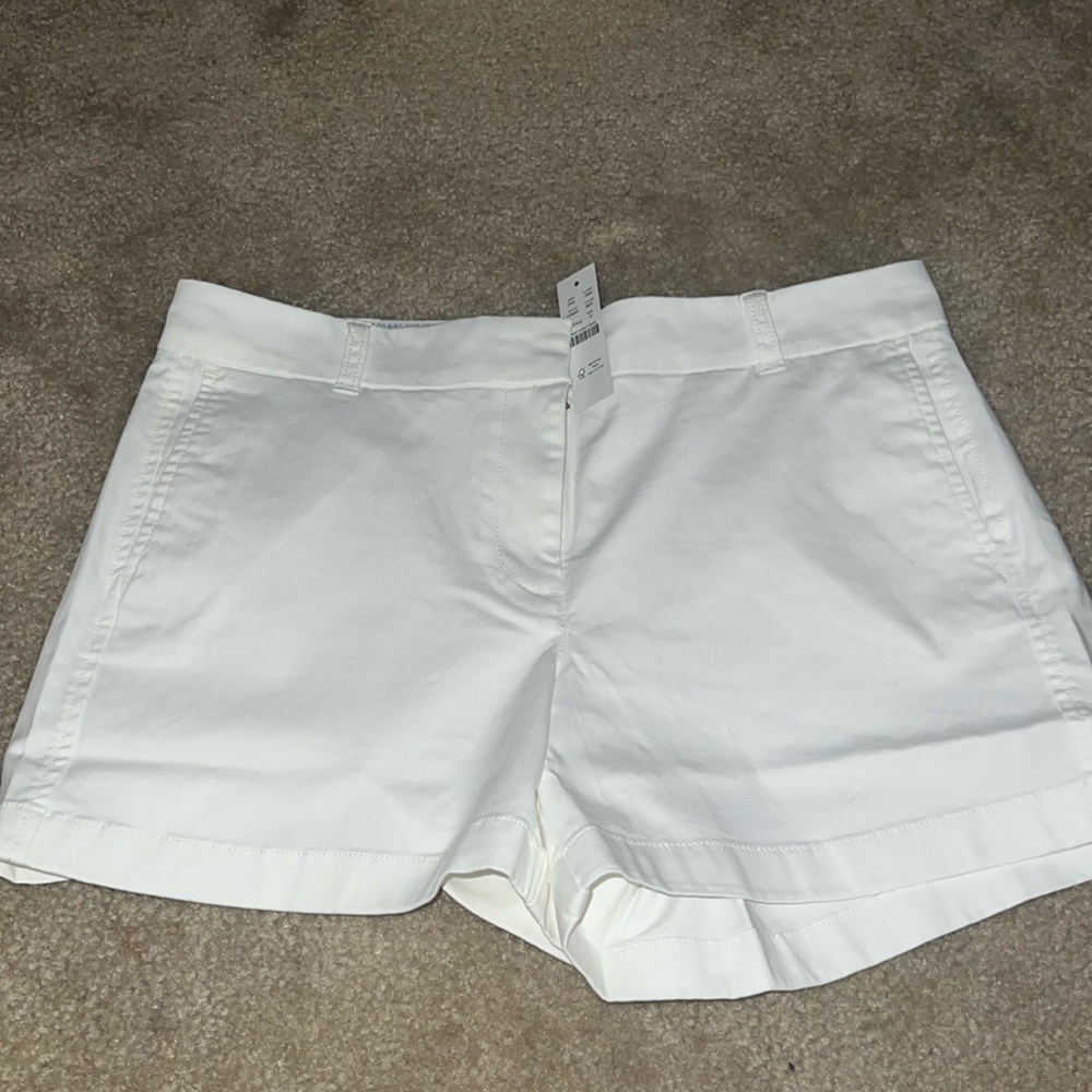 NWT! Chino shorts